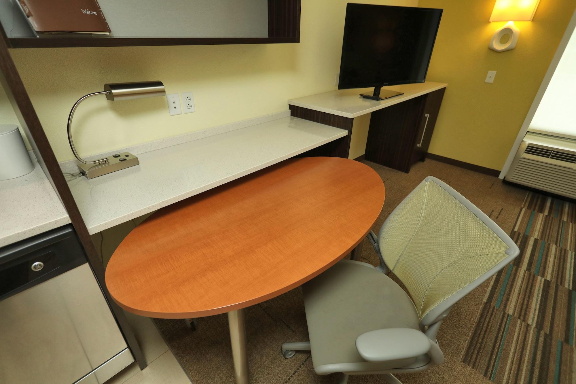 Hotel Home2 By Hilton Erie 3*