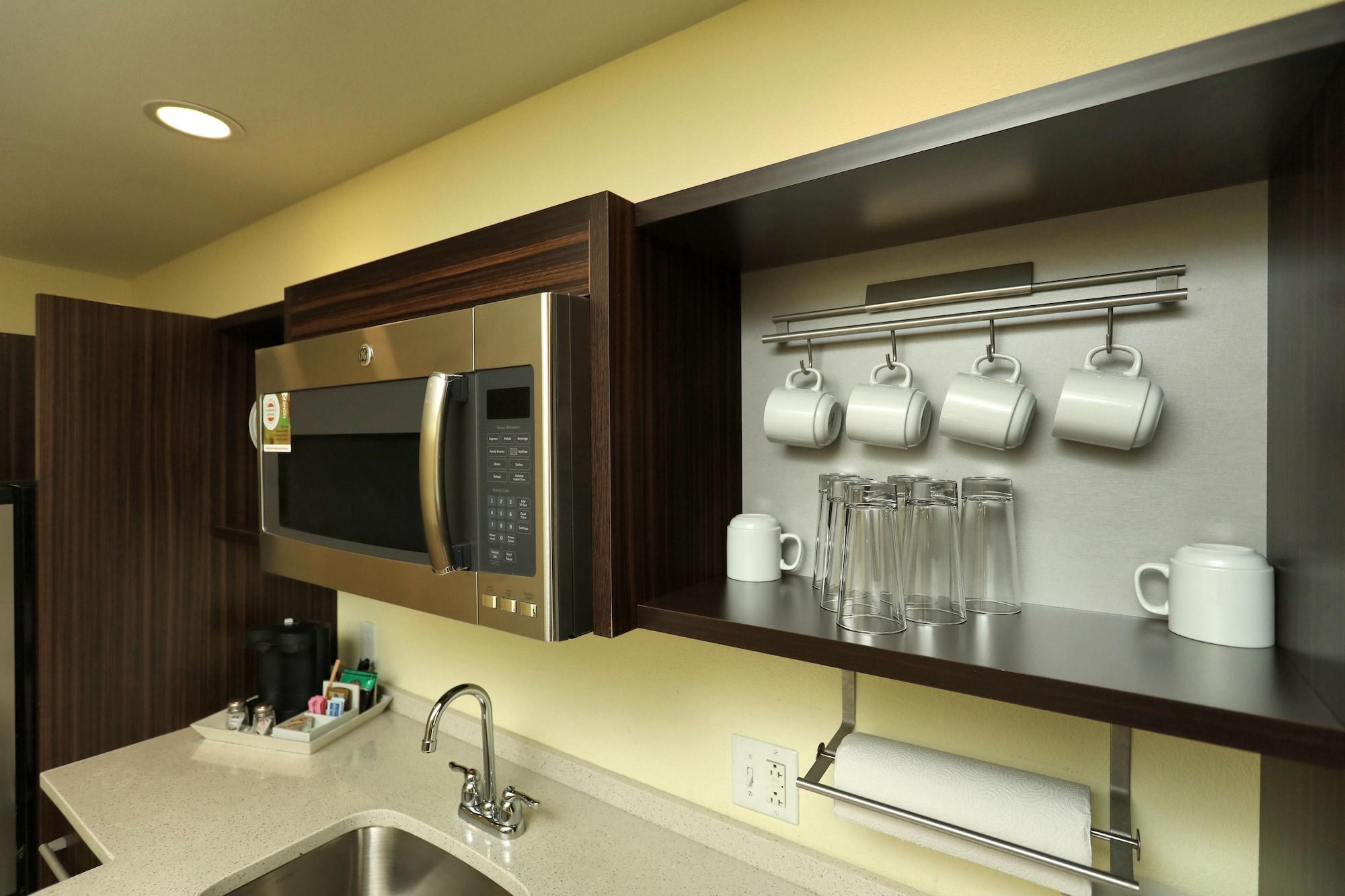 Hotel Home2 By Hilton Erie 3*