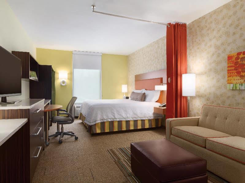 Home2 By Hilton Erie 3*